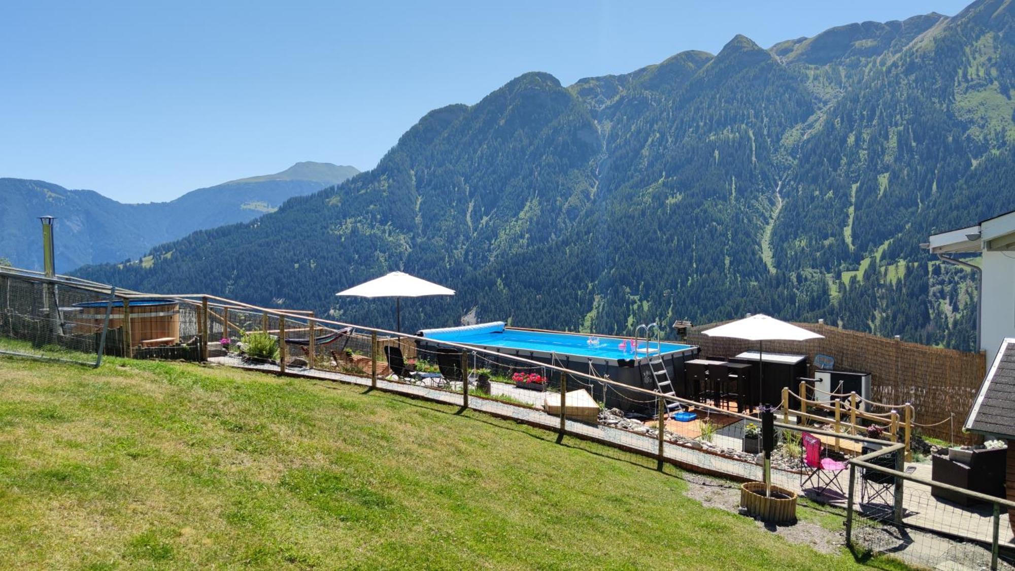 Gasthaus Alpina Tschappina Exterior foto